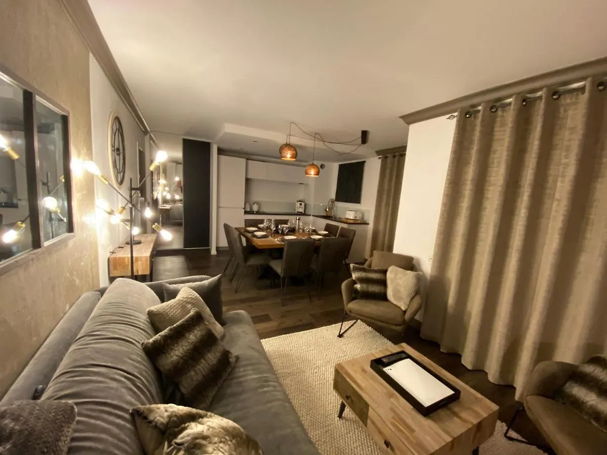 Arc 1950 - Appt 2 Chambres/ 1 Coin Nuit Luxueux- Ski Aux Pieds Les Arcs  0*, Les Arcs (Savoie)